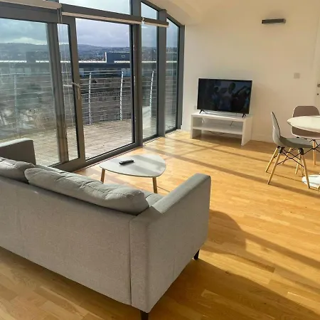 Deluxe 2 Bedroom & 1 Bedroom Appartments Apartment *